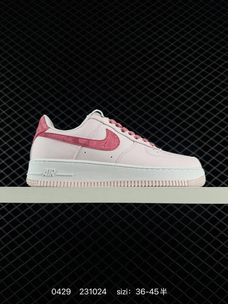 Nike Air Force 1 07 white black EU 36-45 lifestyle