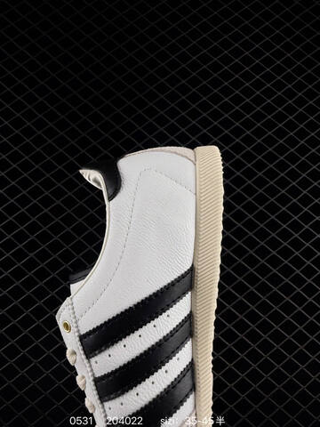 Other Adidas CHANGLE Lifestyle (BS-75430)