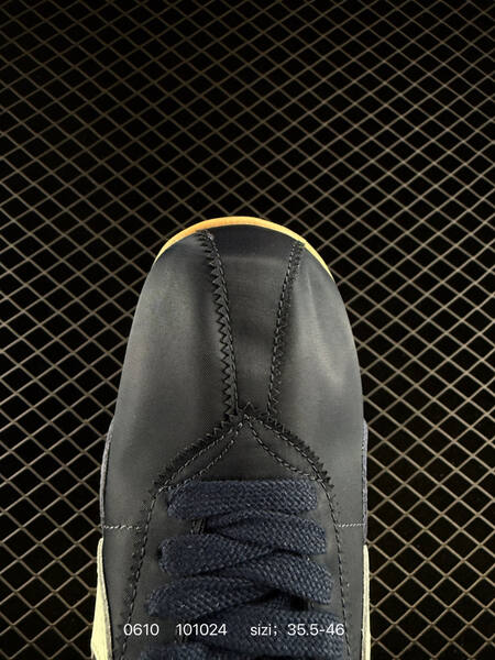 Nike Moon Shoe 1972 navy blue off white gum brown EU 35 5-46 lifestyle