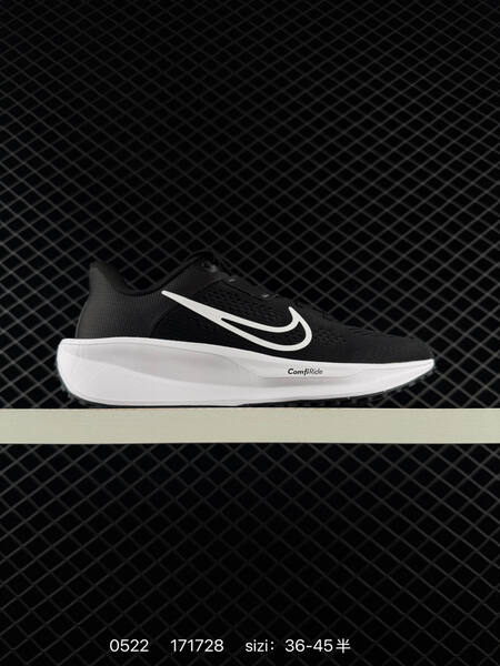 Nike Quest 6 black white EU 36-45 running