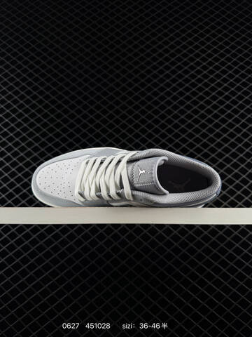 NIKE AIR JORDAN 1 MID Lifestyle (BS-79077)
