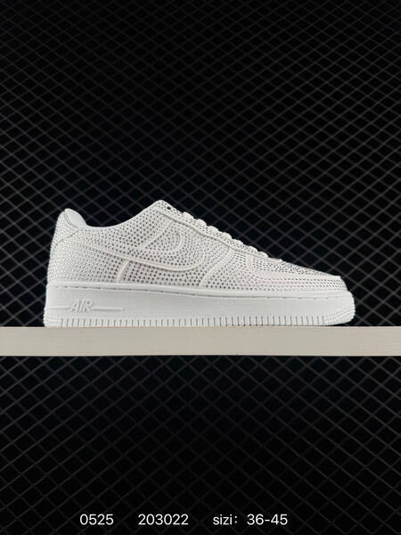 Nike Air Force 1 07 Low white silver EU 36-45 lifestyle