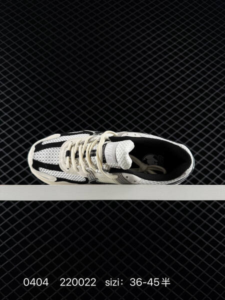 Nike vomero 5 v5 HQ1182-001 1 35 5 36 lifestyle