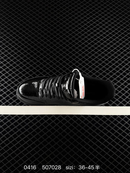 Nike Air Force 1 07 Triple Black Patent Croc EU 36-45 lifestyle