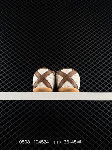 Other Adidas Tokyo W Lifestyle (BS-75711)