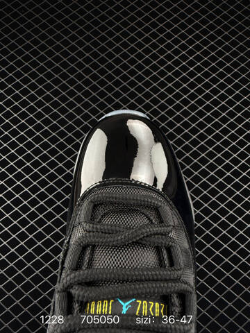 Jordan Air Jordan 11 Retro Black Translucent Light Blue EU 36-47 Basketball Shoe - Unisex (BS-79958)