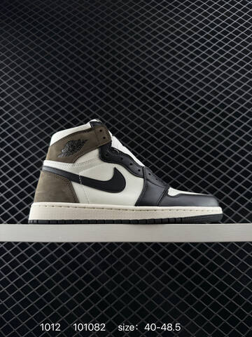 Jordan Air Jordan 1 Retro High OG Travis Scott Mocha White Dark Brown Black Sail EU 40-48 5 Basketball Shoe - Men's (BS-80538)