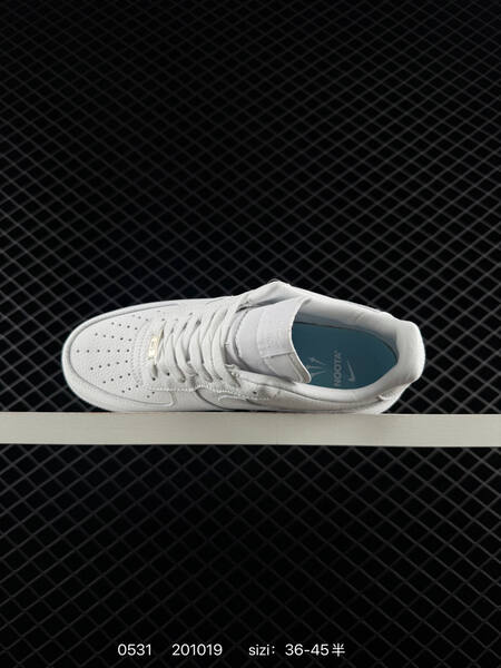 Nike Air Force 1 07 Low black white EU 36-45 lifestyle