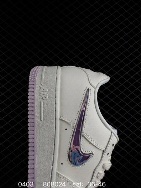 NIKE AIR FORCE 1 07 LV8 IQ9795 Size 36 3 lifestyle