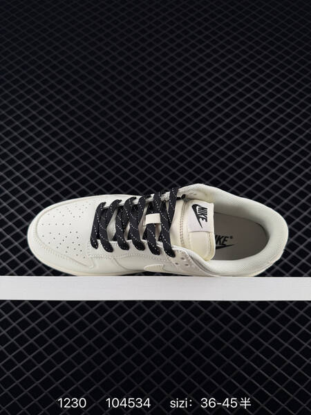 Nike SB Dunk Low Supreme Sail Black EU 36-45 skate lifestyle