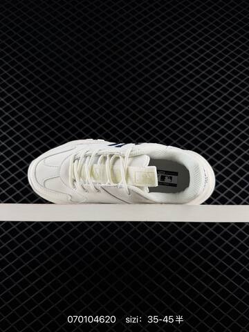 MLB Big Ball Chunky Mesh NY Off White Navy Blue EU 35-45 Sneaker Casual Sneakers - Unisex