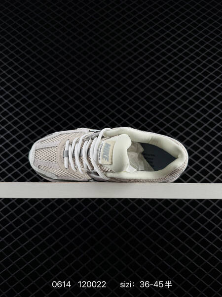 Nike Zoom Vomero 5 FJ4151-004 36 36 5 37 5 38 38 5 39 40 40 5 41 42 lifestyle