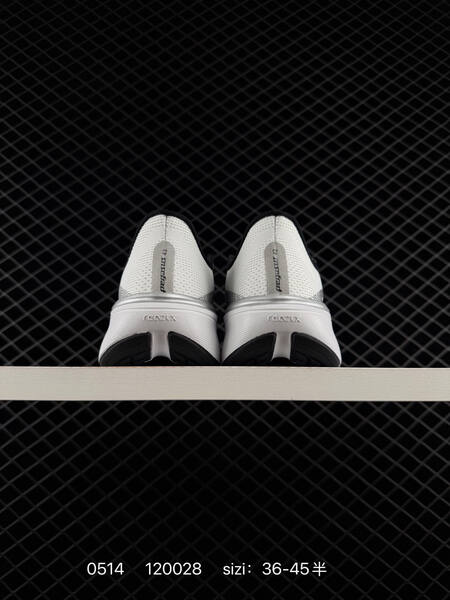 NIKE Pegasus 42 Zoom Zoom Air 15 34m lifestyle