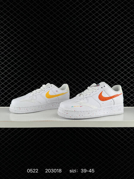 Nike AIR FORCE 1 07 lifestyle