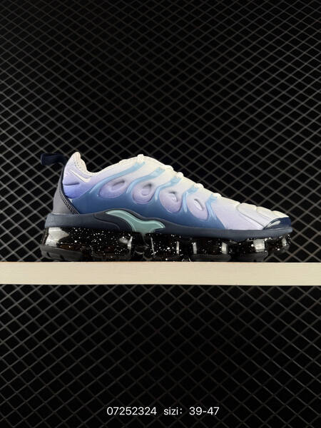 Nike Air VaporMax Plus multi color options including black blue white grey EU 36-47 running