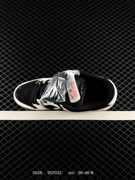 Nike SB Dunk Low black light grey gum red EU 36-46 skate
