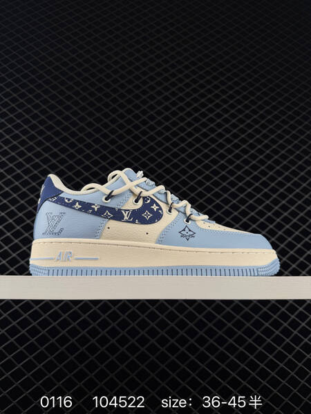 Nike Air Force 1 07 white navy EU 36-45 lifestyle