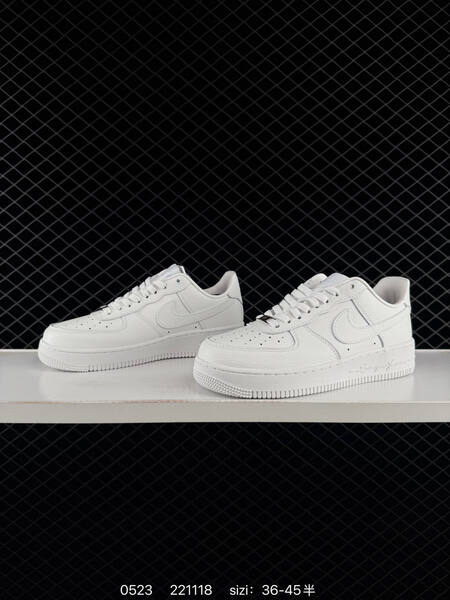 Nike Air Force 1 07 lifestyle