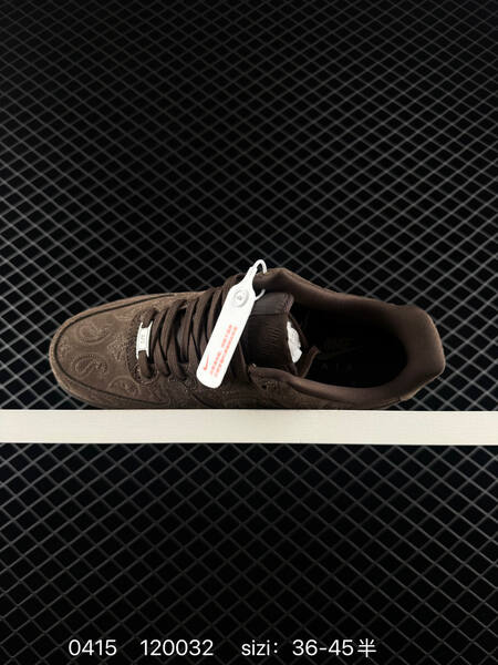 Nike Air Force 1 07 Low Velvet Brown Paisley EU 36-45 lifestyle