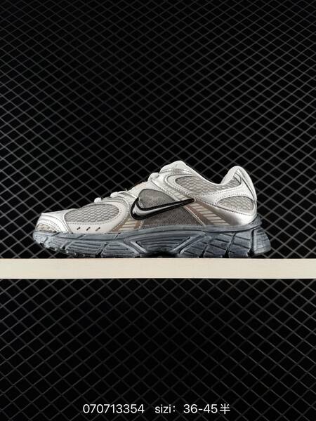 Nike V5 RNR silver grey black EU 36-45 running