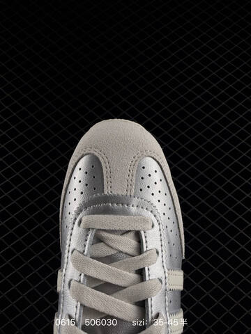 Other Adidas Changle 35 5 36 36 37 38 38 39 40 40 41 42 42 43 44 45 KJ3 Lifestyle - Unisex (BS-75245)