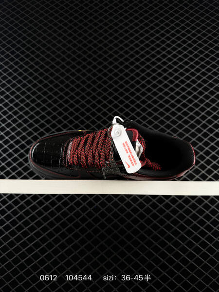 Nike Air Force 1 07 Low black burgundy yellow red EU 36-45 lifestyle
