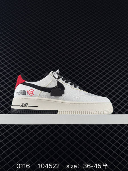 Nike Air Force 1 07 white navy EU 36-45 lifestyle