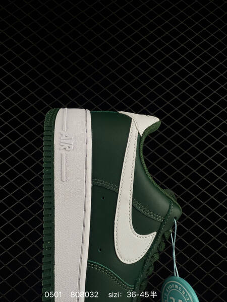 Nike Air Force 1 07 green white EU 36-45 lifestyle