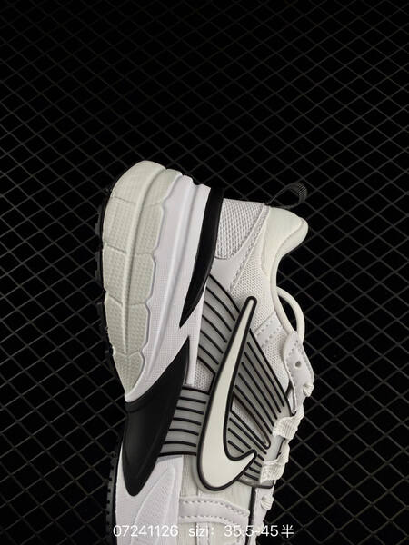 Nike V2K Runtekk white black EU 35 5-45 running