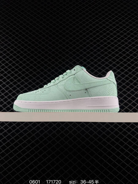 Nike Air Force 1 07 mint green white EU 36-45 lifestyle