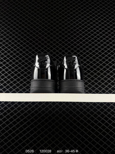 Nike AIR FORCE 1 07 lifestyle