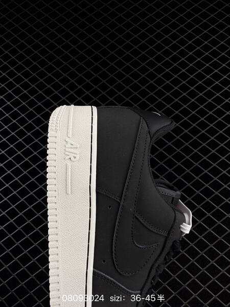Nike Air Force 1 07 black white EU 36-45 lifestyle
