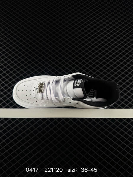 Nike Air Force 1 07 Low White with metallic black Swoosh black heel tab and lining EU 36-45 lifestyle