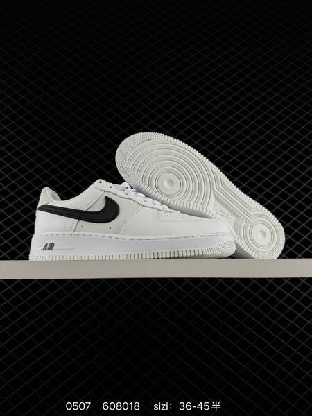 NIKE AIR FORCE 1 07 LV8 IR1475-010 lifestyle