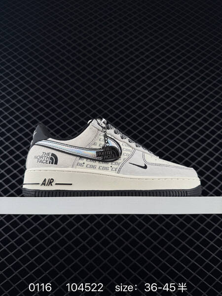 Nike Air Force 1 07 white navy EU 36-45 lifestyle