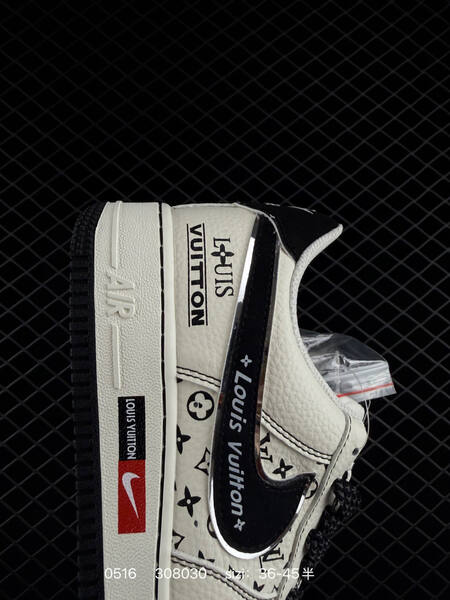 Nike AIR FORCE 1 07 lifestyle