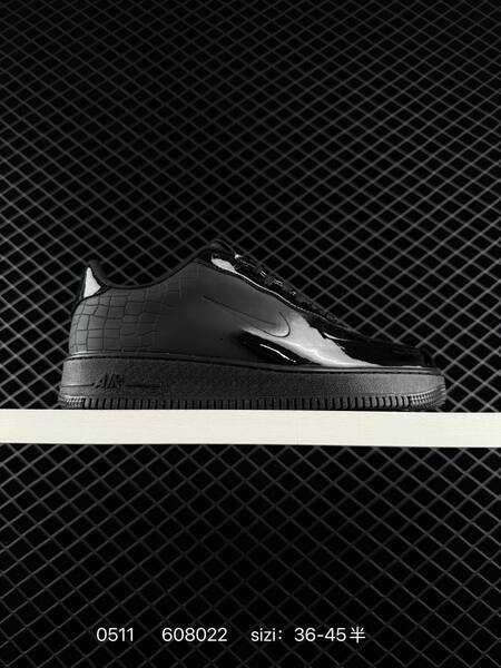 Nike Air Force 1 07 Low black EU 36-45 lifestyle