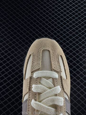 New Balance 471 U471AI Off White Light Beige Cream Black EU 36-45 Sneaker - Unisex (BS-83433)