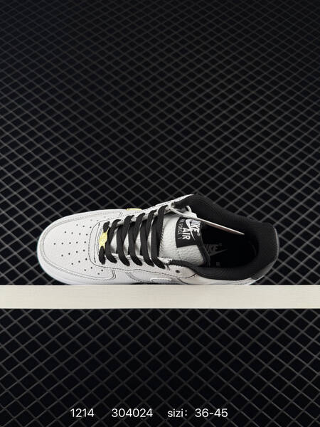 Nike Air Force 1 07 white black gold 36-45 lifestyle