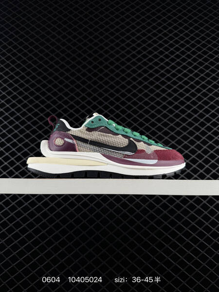 Nike Vaporwaffle Sacai black gum EU 36-45 lifestyle