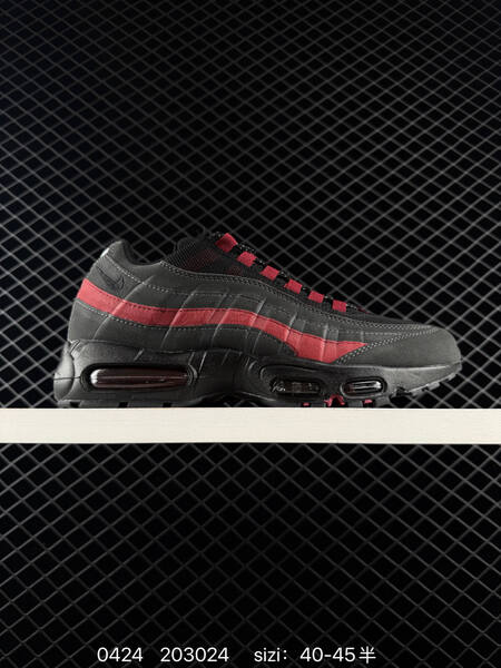 Nike Air Max 95 Black Team Red EU 40-45 lifestyle