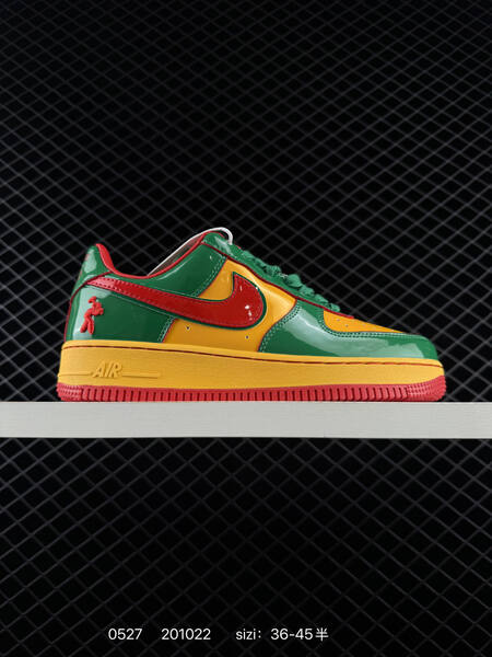 URY55985047 Nike Air Force 1 07 Low GX lifestyle