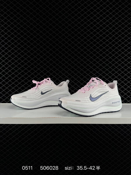 Nike Vomero Plus Swoosh lifestyle