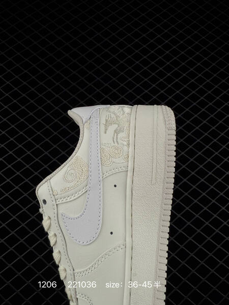 Nike Air Force 1 Low white cream with red accents 36-45 lifestyle