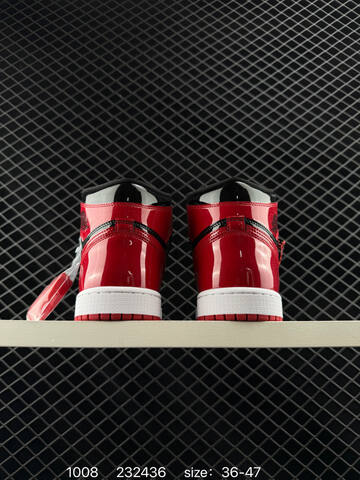 Jordan Air Jordan 1 Retro High OG Black Red White EU 36-47 Basketball Shoe - Unisex (BS-80569)