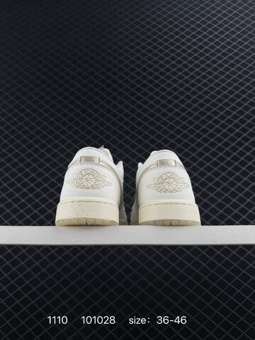 Jordan Air Jordan 1 Low SE White Metallic Gold Cream EU 36-46 Sneaker - Unisex (BS-80308)