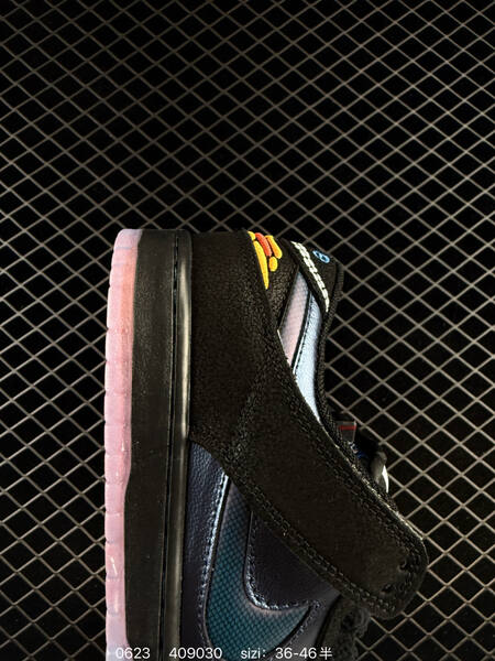 Nike SB Dunk Low black iridescent pink EU 36-46 skate shoe
