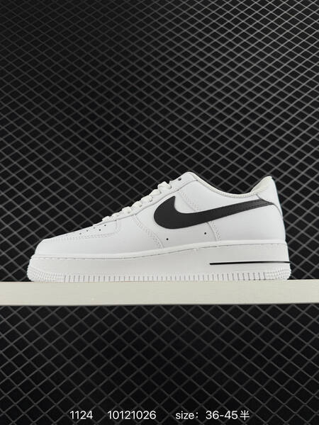 Nike Air Force 1 07 Low White Black Gold EU 36-45 lifestyle