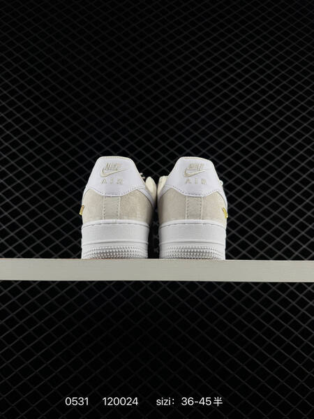 Nike AIR FORCE 1 07 lifestyle