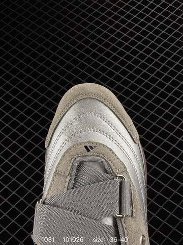 Other Adidas FOS URBAN REVERIE Lifestyle (BS-77450)